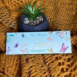 NIB too faced too femme ethereal eyeshadow and pressed pigmane palette